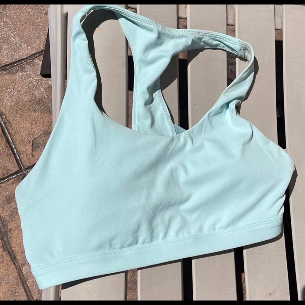 Fabletics Kessler Medium Impact Sports Bra